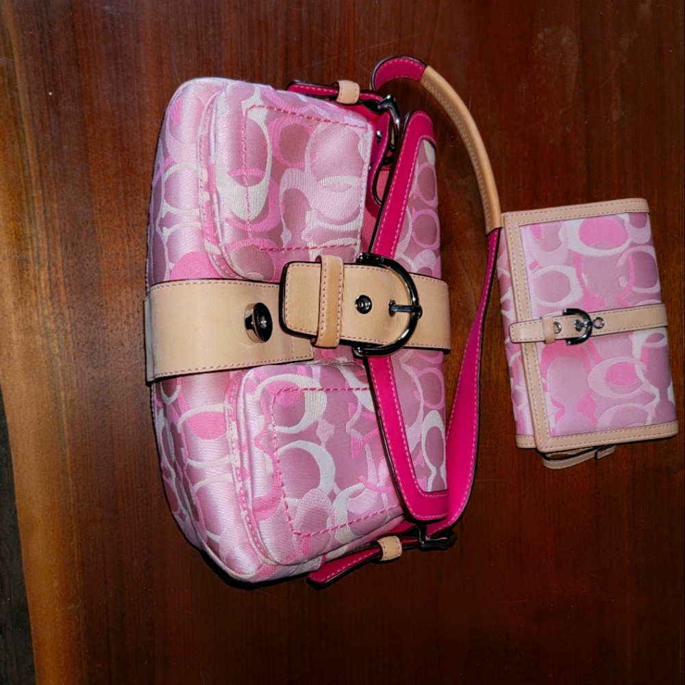 Authentic coach purse